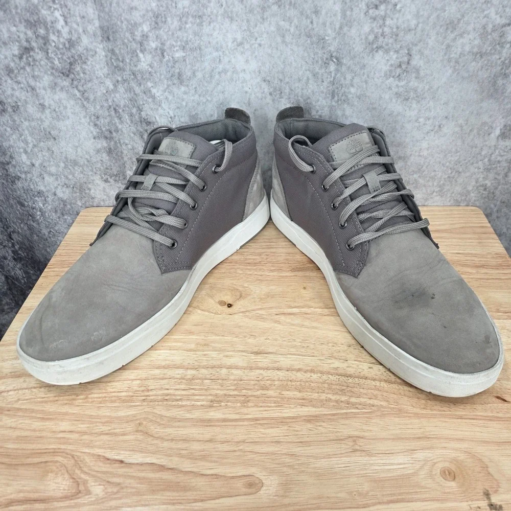 Timberland Davis Square‎ Chukka Boots Mens 11.5 Gray Suede Lace Up Shoes A1SES*
